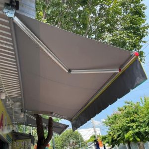 Mái Hiên Di Động Hệ Quay Tay Ghi Xám